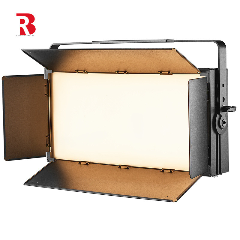 300W RGBYW LED Strobe 6000K Zwart 2CH Bühnenlicht Voor Professionele Bühnen Binnen